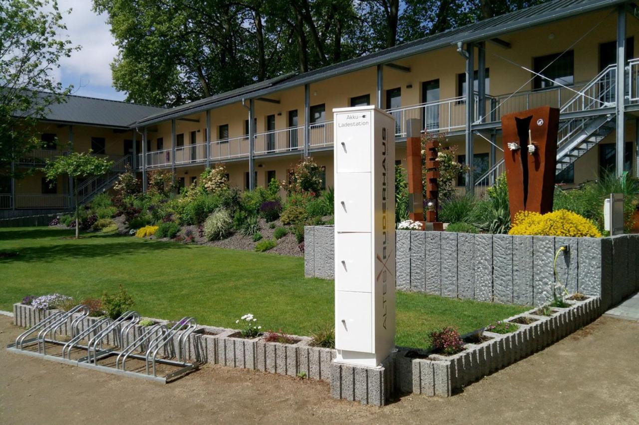 Altes Ruderhaus Hotel วอร์มส์ ภายนอก รูปภาพ